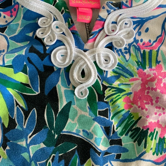 Stretchy Lilly dress! Good used condition! - Picture 4 of 4